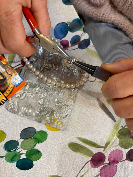 2 week course Restringing, Fimo,