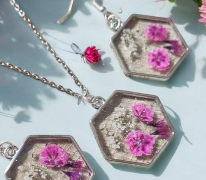 *Botanical Floral Art in Silver & Resin to wear Jewellery Workshop March/April all months of 2026-2027 multi-ply dates✨