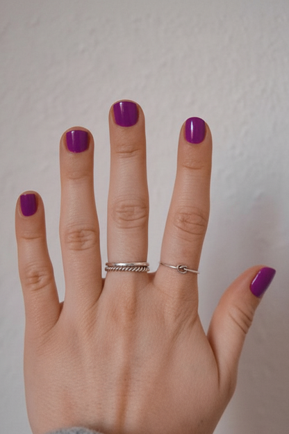 1 Silver stacking ring Choose your date and time through BOOK SYSTEM