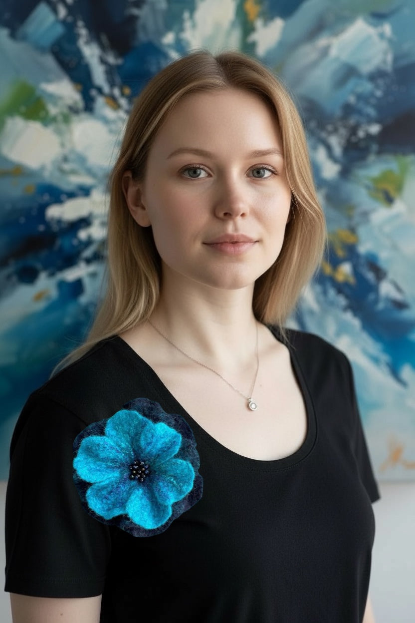 Free Fizz n Felt Beginners Create a Summer Flower Brooch or hair Clip