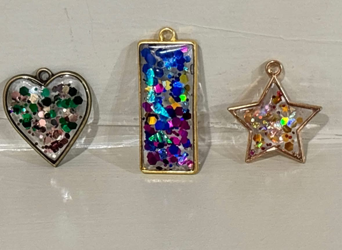 Ashes Resin Jewellery commissions Bespoke